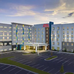 https://tru-by-hilton-charlotte-airport-lake-pointe.1sthotelscharlotte.com