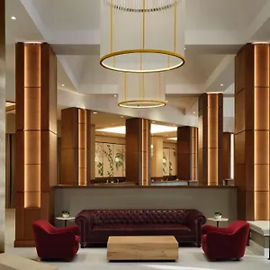 https://crowne-plaza-hotel-white-plains-downtown.us-newyorkcity.com