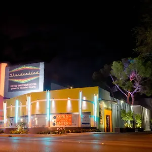 https://thunderbird-hotel.las-vegashotels.net